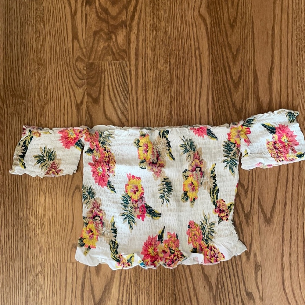 NWT, Salty Lemon, floral hula off the shoulder crop top